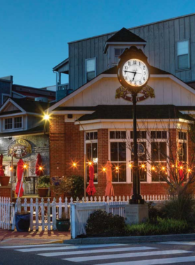 This image shows the beautiful waterfront of Manteo on Roanoke Island, offering visitors a peaceful spot to relax, enjoy local shops, dine at seafood restaurants, and take scenic boat tours.