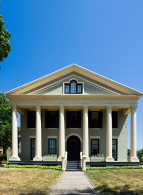 This image shows the historic Theodore Roosevelt Inaugural Site, where President Roosevelt took the oath of office in 1901, allowing visitors to learn about a pivotal moment in American history.