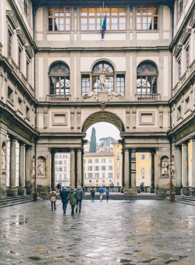 This image shows the grand interior of Palazzo Vecchio, showcasing its Renaissance art, intricate frescoes, and the stunning Hall of Five Hundred. It reflects Florence’s rich political and artistic history.