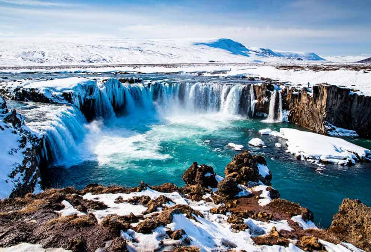 From Waterfalls to Whales: 15 Top Things to Do in Iceland