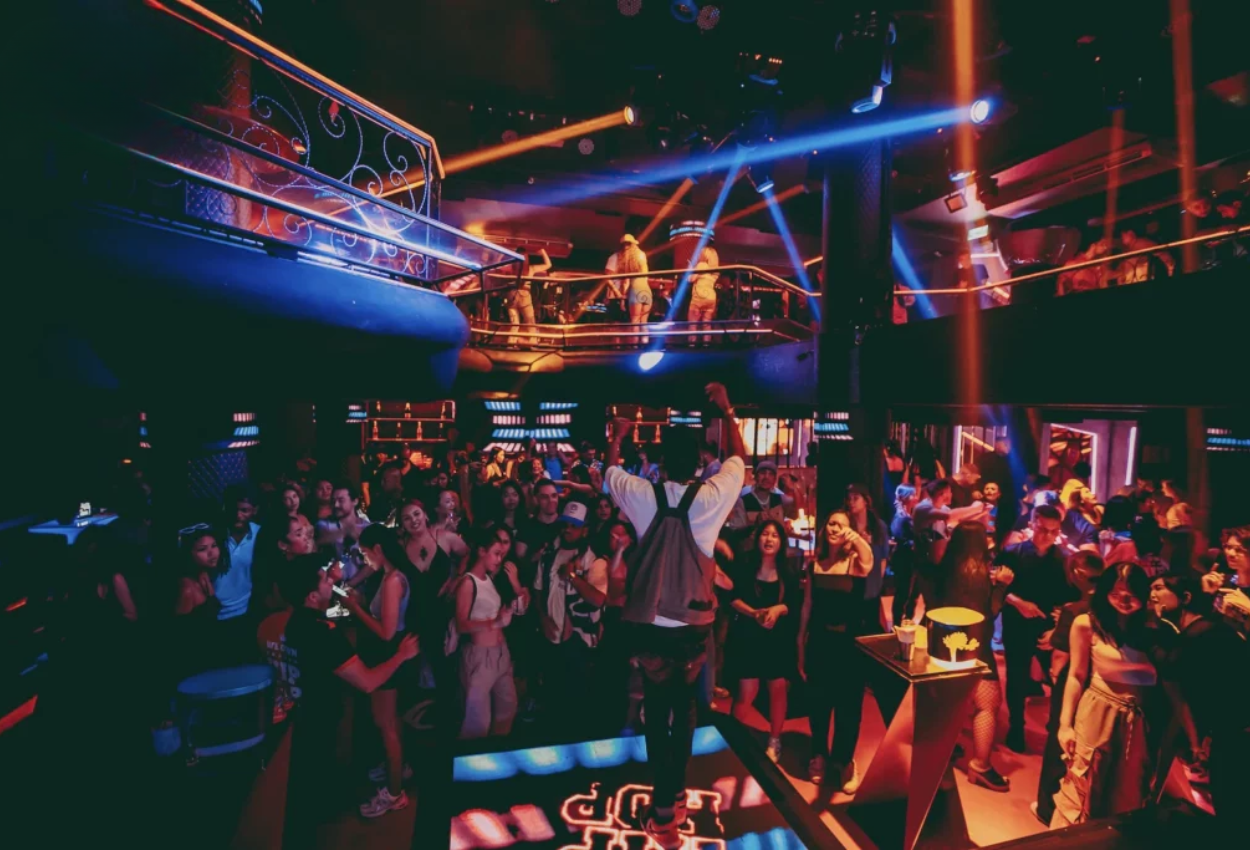 15 Best Bars and Clubs in Bangkok You Must Check Out