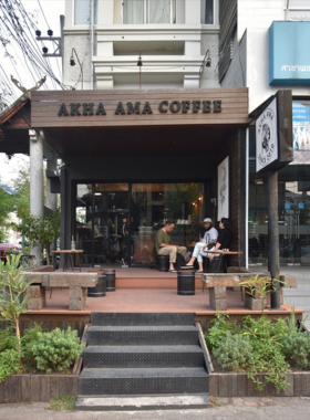 This image shows a cup of single-origin coffee served at Akha Ama Coffee in Chiang Mai. The café supports local hill tribe farmers through sustainable practices, offering a cozy atmosphere with delicious coffee and homemade pastries.