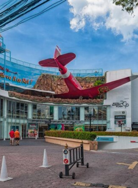 This image shows a visitor exploring one of the many strange exhibits at Ripley’s Believe It Or Not in Pattaya. The museum is filled with bizarre artifacts and interactive displays that challenge the imagination. The unusual items spark curiosity and provide entertainment for visitors of all ages.