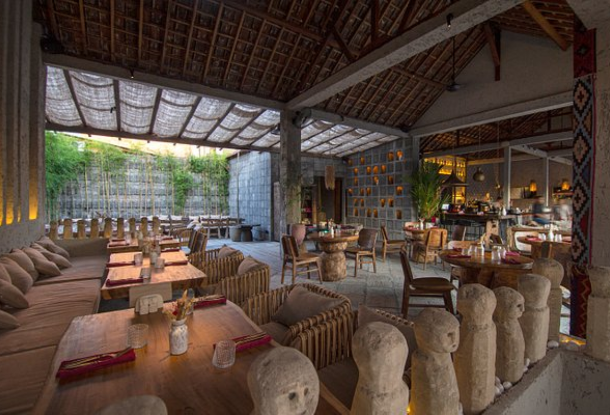 15 Best Food and Local Eats in Canggu: Restaurants, Cafes and Street Food