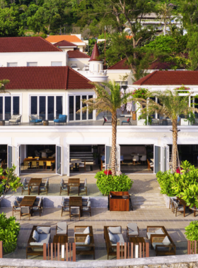 This image shows the scenic beach view from Mercure Vung Tau Resort. Located just steps away from the beach, the resort offers easy access to the ocean while providing modern amenities, including a wellness center and a relaxing pool. Guests can enjoy beachside relaxation, local attractions, and excellent dining options, making it a perfect beach getaway.