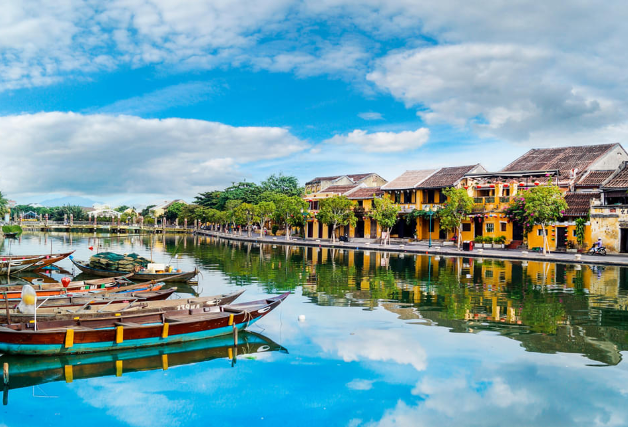 Hoi An Travel Guide – Top Things to Do, 5-Days Itinerary, Travel Tips & Packing Checklist