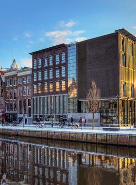 This image shows the Anne Frank House in Amsterdam, where visitors walk through the preserved annex where Anne Frank and her family hid during World War II. The intimate setting reveals rooms, personal belongings, and pages of Anne’s famous diary, offering a powerful reminder of history, courage, and resilience. The museum provides deep insight into the struggles of the Jewish community during the Holocaust. Due to its significance, tickets sell out quickly, so it’s best to book in advance.