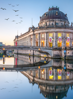 This image shows Museum Island in Berlin, a UNESCO World Heritage site home to five world-class museums. The island is a cultural hub where visitors can explore ancient Egyptian artifacts, classical art, and historical treasures. The Pergamon Museum and Altes Museum are must-visits for art lovers. Museum Island offers a deep dive into history, art, and culture, making it an essential stop for those seeking to explore Berlin’s rich heritage.