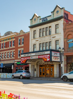 This image shows Whyte Avenue, a vibrant street in Edmonton known for its eclectic mix of shops, cafes, and restaurants. The avenue is bustling with life and offers a range of local boutiques, vintage stores, and trendy eateries. It’s a popular destination for both locals and tourists, especially for those who enjoy a lively atmosphere with unique shopping and dining experiences. The avenue is also known for its nightlife and cultural events."