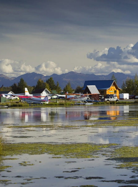 This image shows that Lake Hood is a scenic spot in Anchorage, famous for being one of the busiest seaplane bases in the world. The image captures seaplanes taking off and landing on the calm waters of the lake, providing a unique and fascinating view for visitors. Lake Hood is a peaceful place to watch aviation in action while enjoying the surrounding natural beauty of Anchorage. It’s an ideal location for aviation enthusiasts or those looking for a relaxing time by the water.