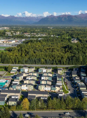 This image shows that Cook Inlet is a scenic coastal area near Anchorage, Alaska, known for its breathtaking views of the ocean and surrounding mountains. The image captures the inlet’s dramatic landscape, with waters that are home to abundant wildlife, including seals, whales, and bald eagles. It’s an ideal spot for outdoor activities like fishing, kayaking, and wildlife watching. Cook Inlet offers a peaceful and picturesque setting, perfect for nature lovers who want to experience the natural beauty of Alaska’s coastline.