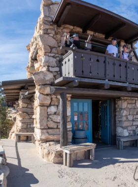 "This image shows the Grand Canyon Village Historic District, a collection of iconic buildings that reflect the rich history of the Grand Canyon. Buildings like El Tovar Hotel, Hopi House, and Kolb Studio are key to understanding the history of tourism and development in the area. Strolling through the district offers visitors a chance to appreciate both the cultural heritage and natural beauty of the Grand Canyon, making it a must-see for history buffs and casual visitors alike."