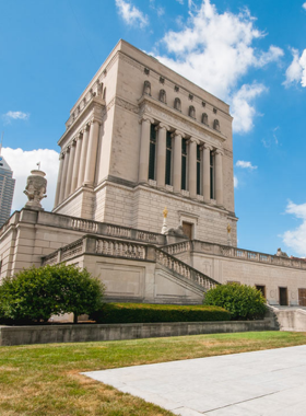 This image shows the Indiana War Memorial, a grand monument in Indianapolis dedicated to honoring Indiana’s veterans. The memorial features a stunning dome and numerous statues and monuments that commemorate the state's military history. The shrine room inside is particularly moving, filled with artifacts and exhibits that tell the stories of soldiers who fought for their country. It’s a place for reflection and remembrance, offering visitors a deeper understanding of the sacrifices made by military service members throughout history.